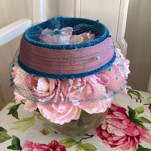 Vintage Lady’s Hat With Netting